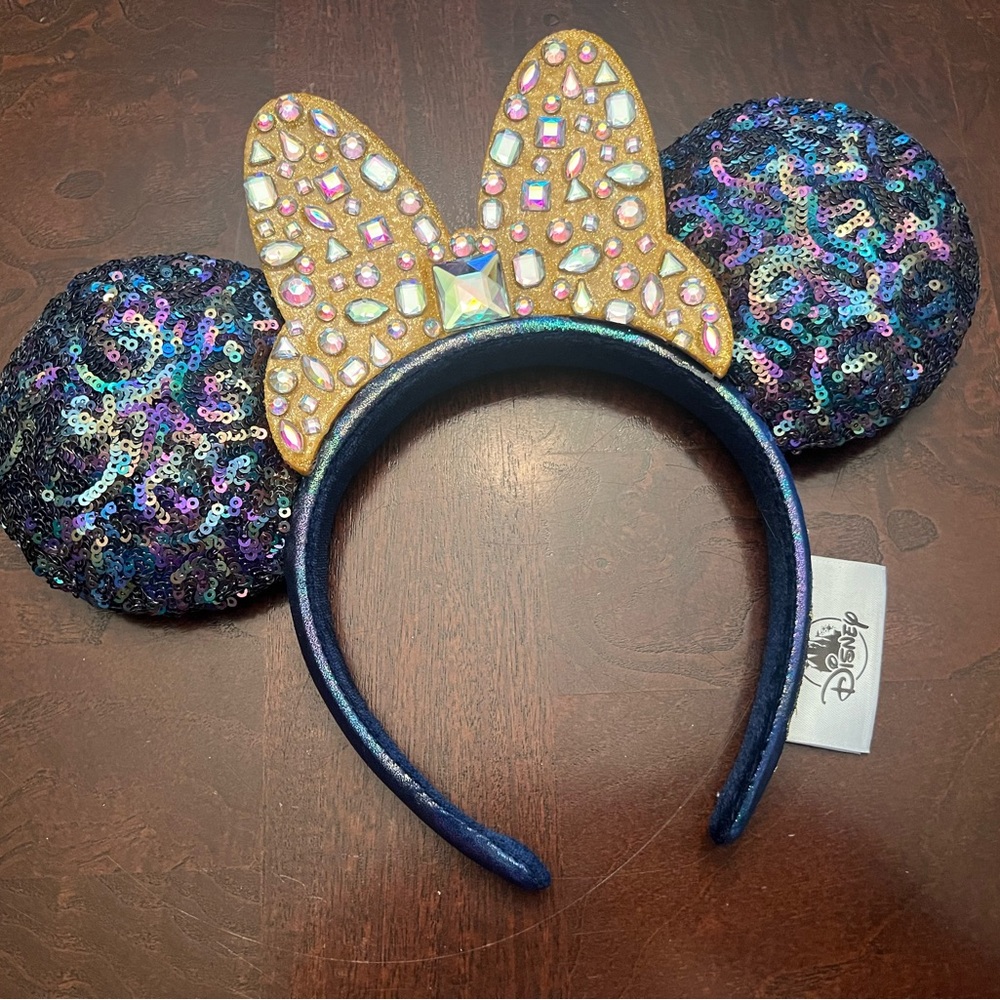 Disney 50th Anniversary Spirit Jersey XL & Ears Set - Picture 5 of 6
